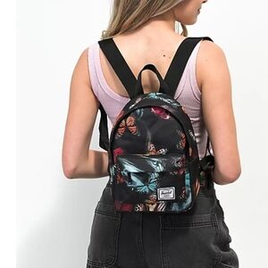 Herschel mini backpack 9L
